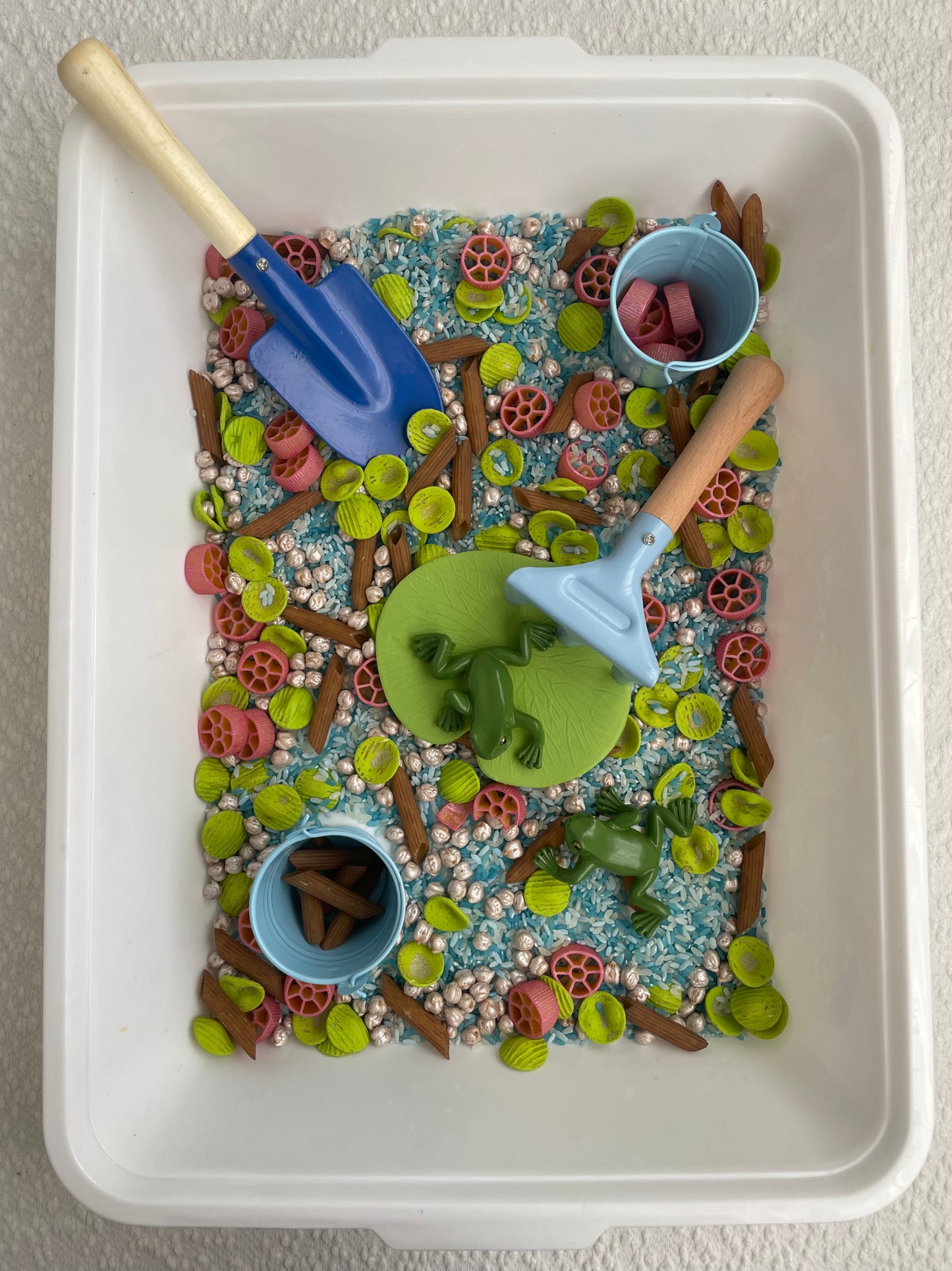 Little Pond Sensory Mix
