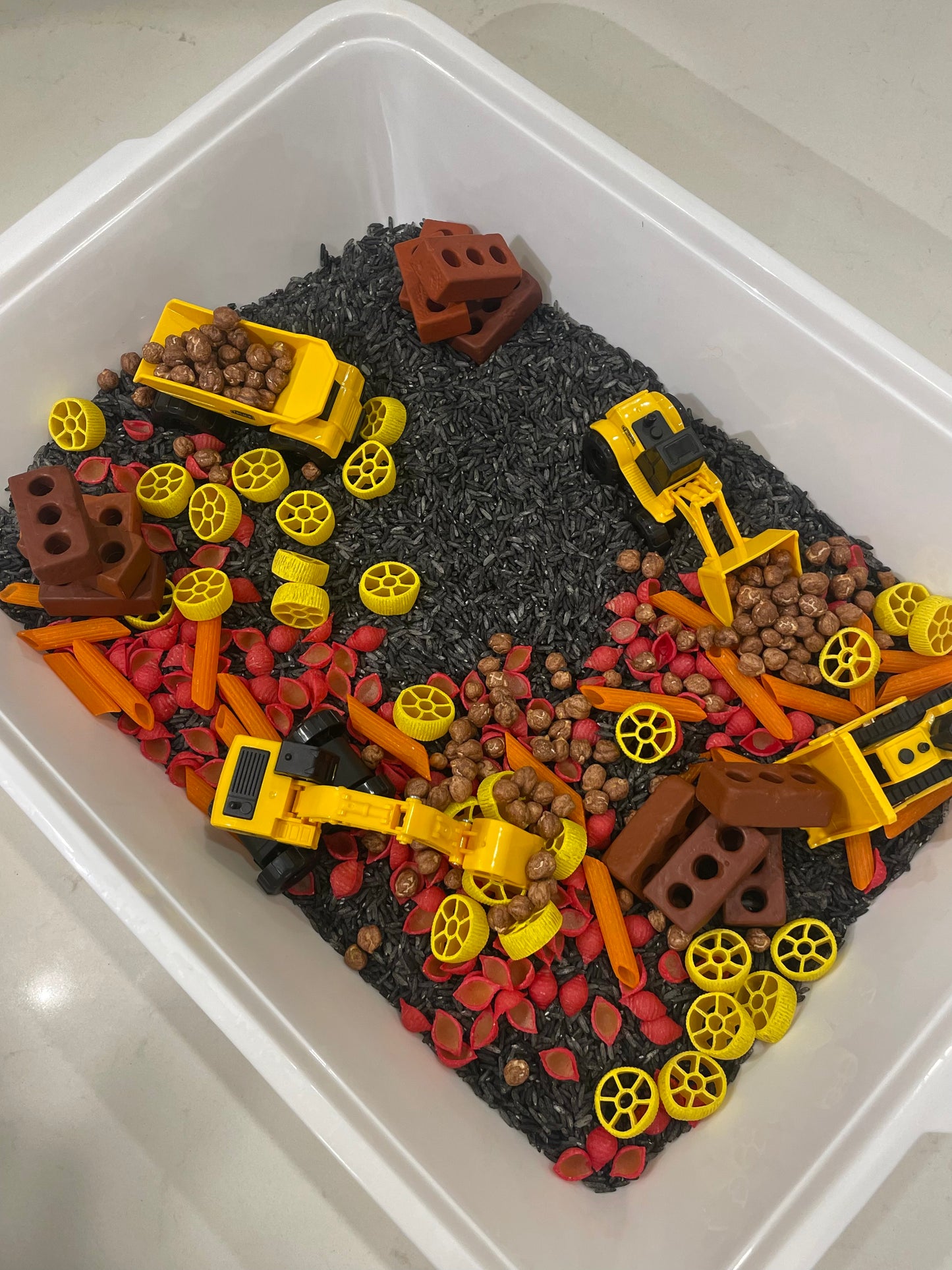 Construction Sensory Mix